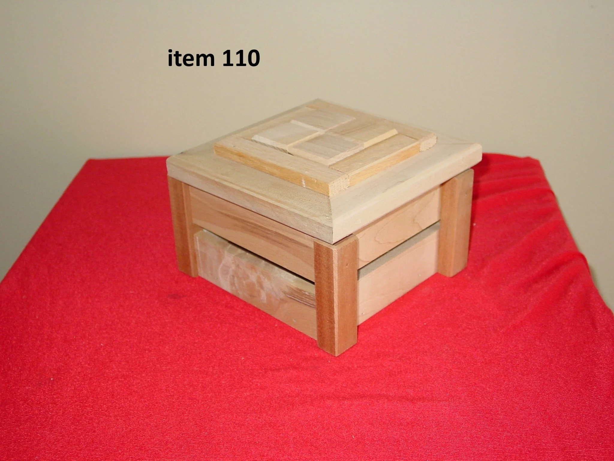 Potpourri box with inlaid lid