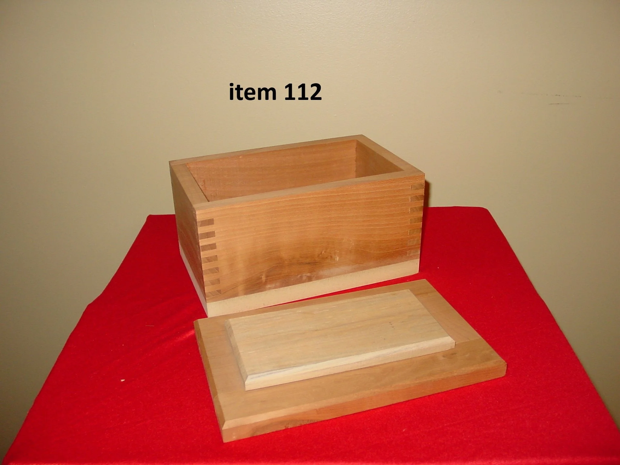 Medium Box With Lid