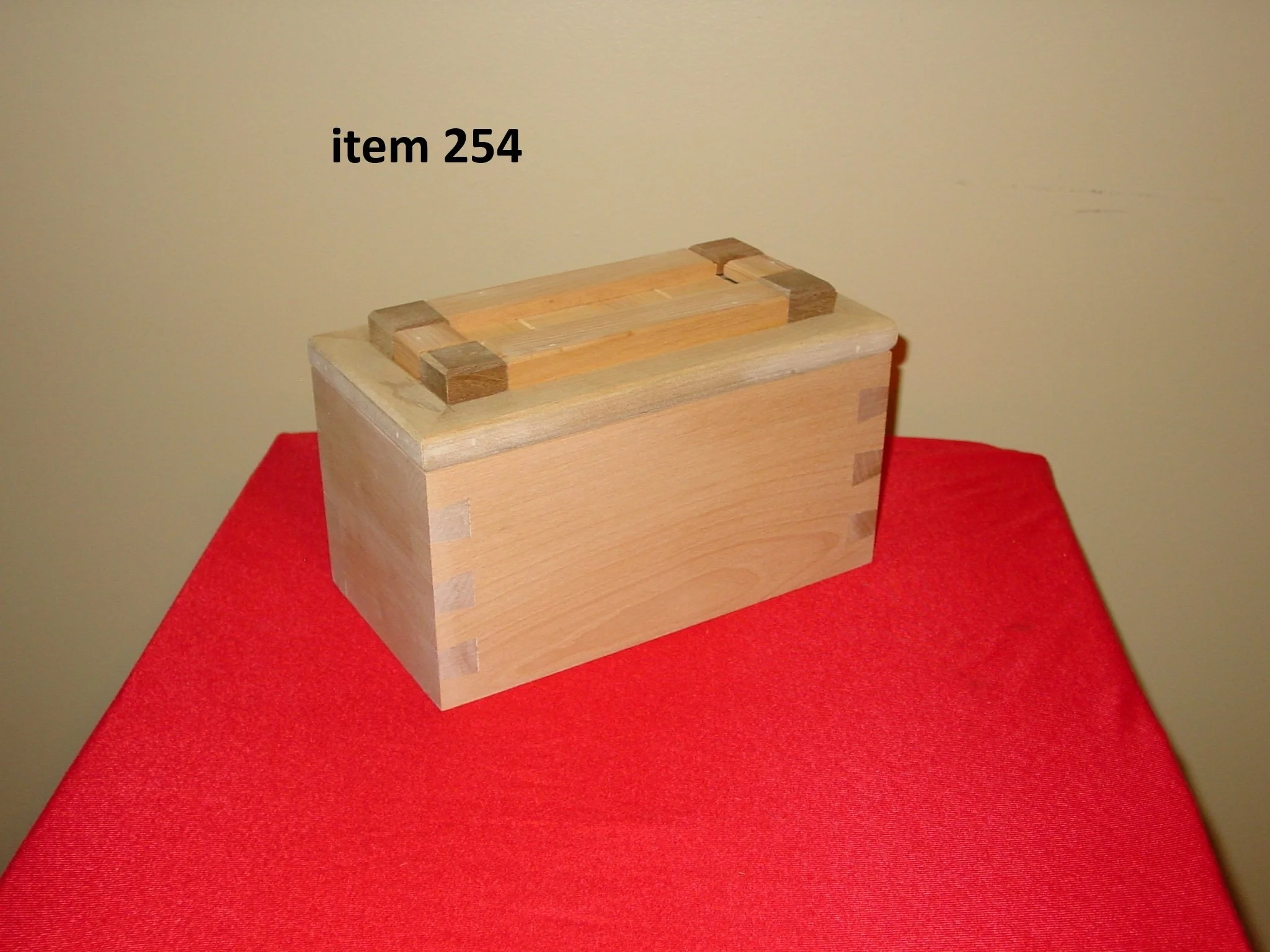 Medium Box With Lid
