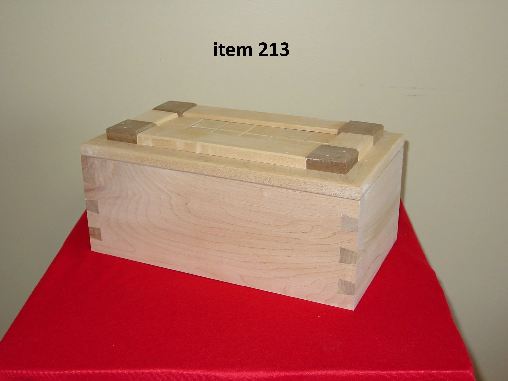 Medium Box With Lid