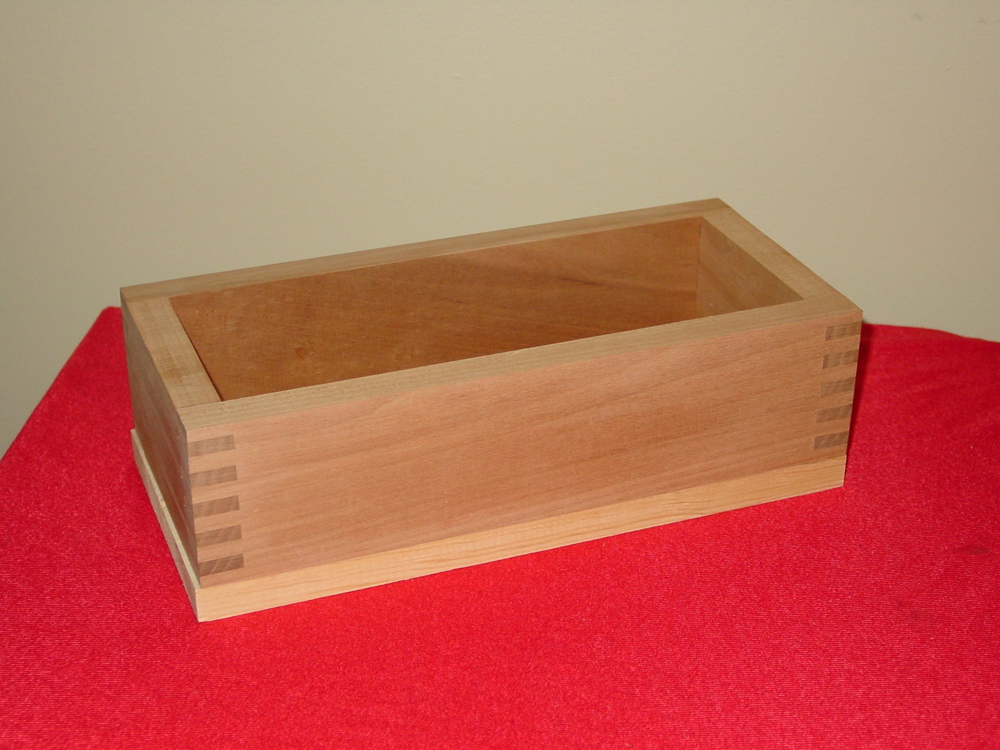 Medium Box With Lid