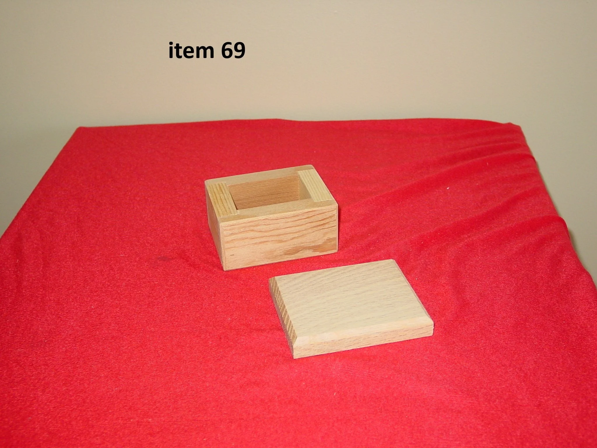 Small Box With Lid