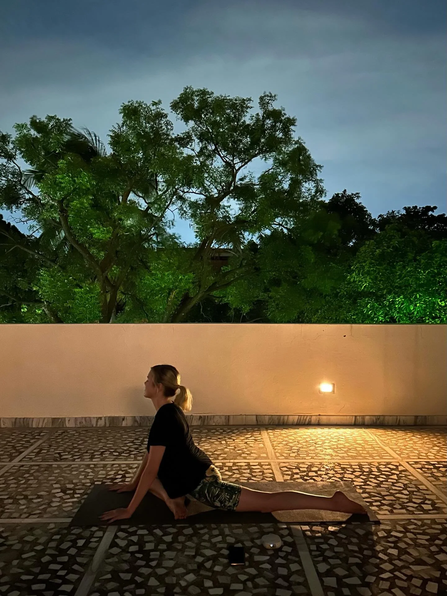 Yoga translates to &lsquo;union&rsquo; of mind &amp; body 🧘🏼&zwj;♀️🕊️

You can find out more on my new website: meditationwithshannon.com

#Yoga #Meditation #Union #YogaInIndia #MindBodyConnection 🇮🇳🪷