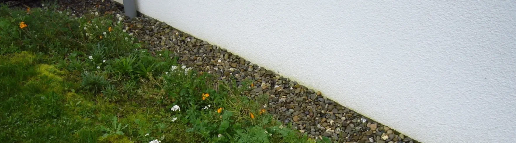 Gebäudesockel, WU- Beton der Kellerwand, Feuchtigkeit, Ursachen, Maßnahmen