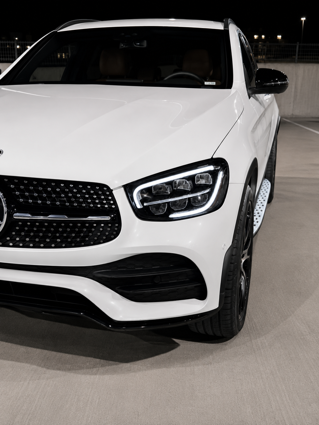 benz front side view.png