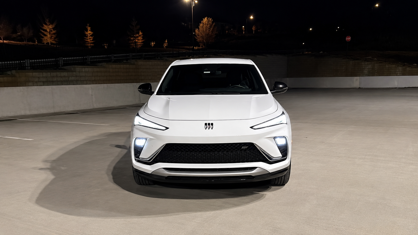 front view envista.png