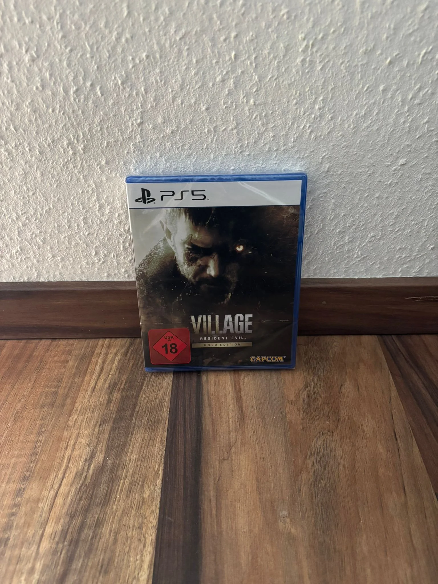 PlayStation 5 – Resident Evil Village Gold Edition – Neu