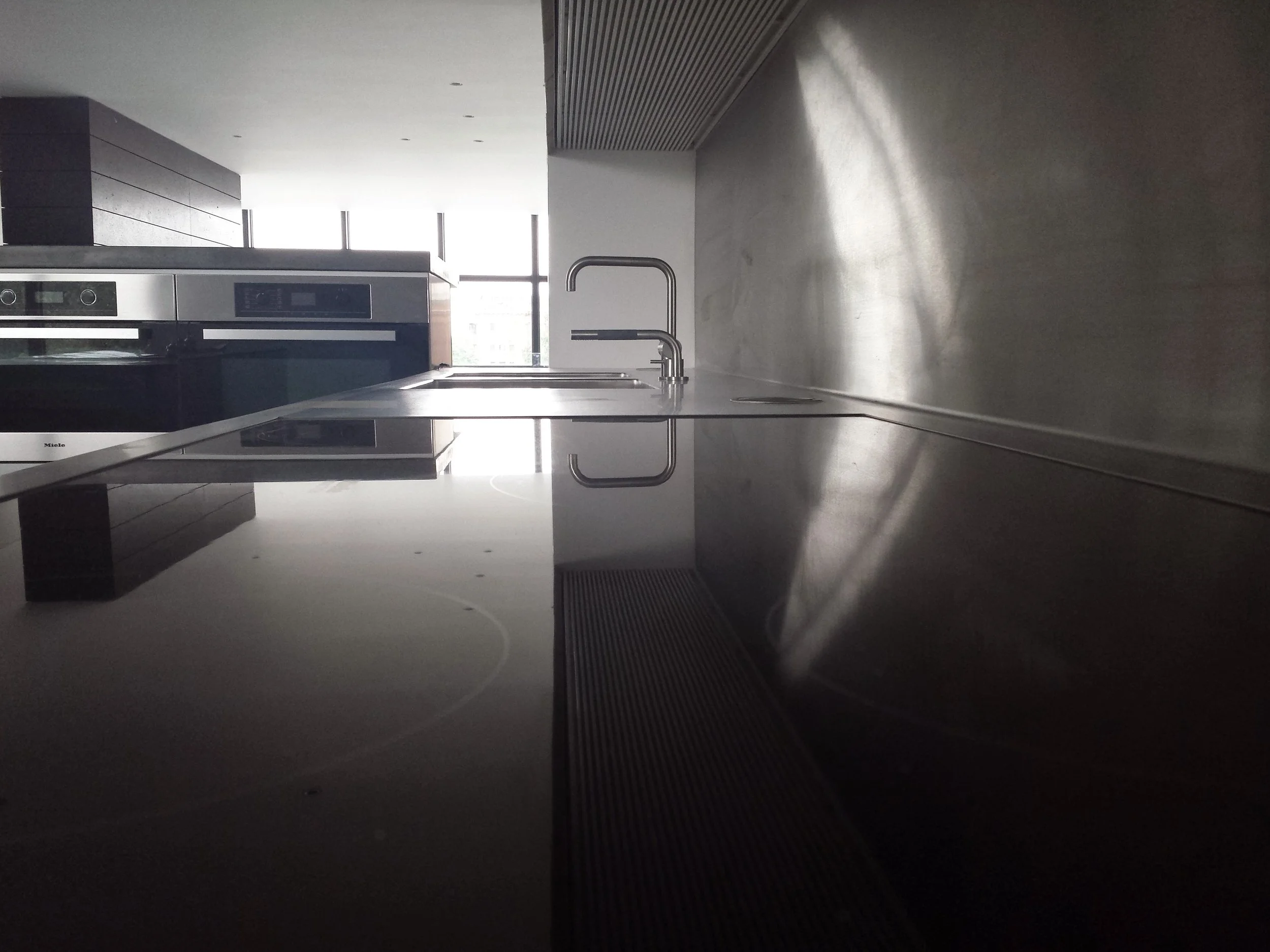 rhl photo hammer kitchen jun19.jpg