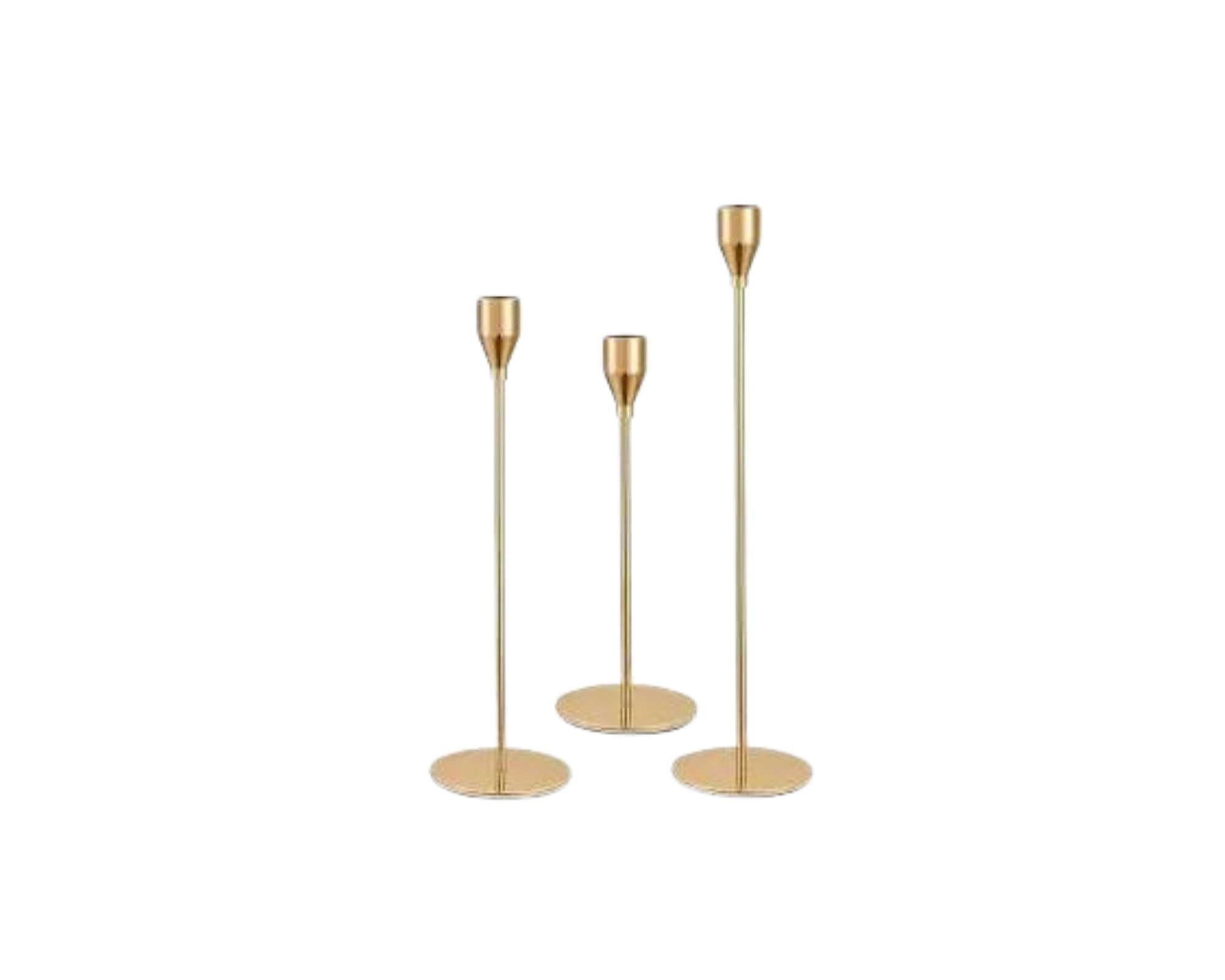 Moodboard: Photo d'un lot de trois bougeoirs doré pour sublimer une table de reception.