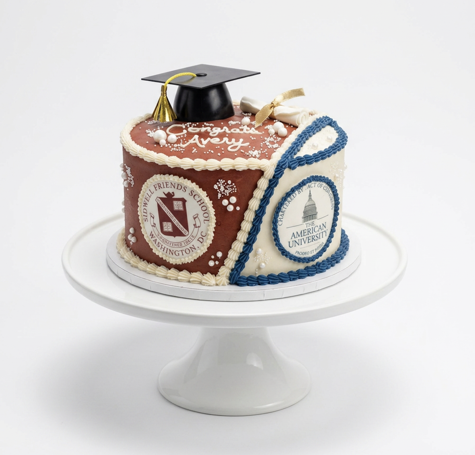 Sidwell - AU Grad Cake.png