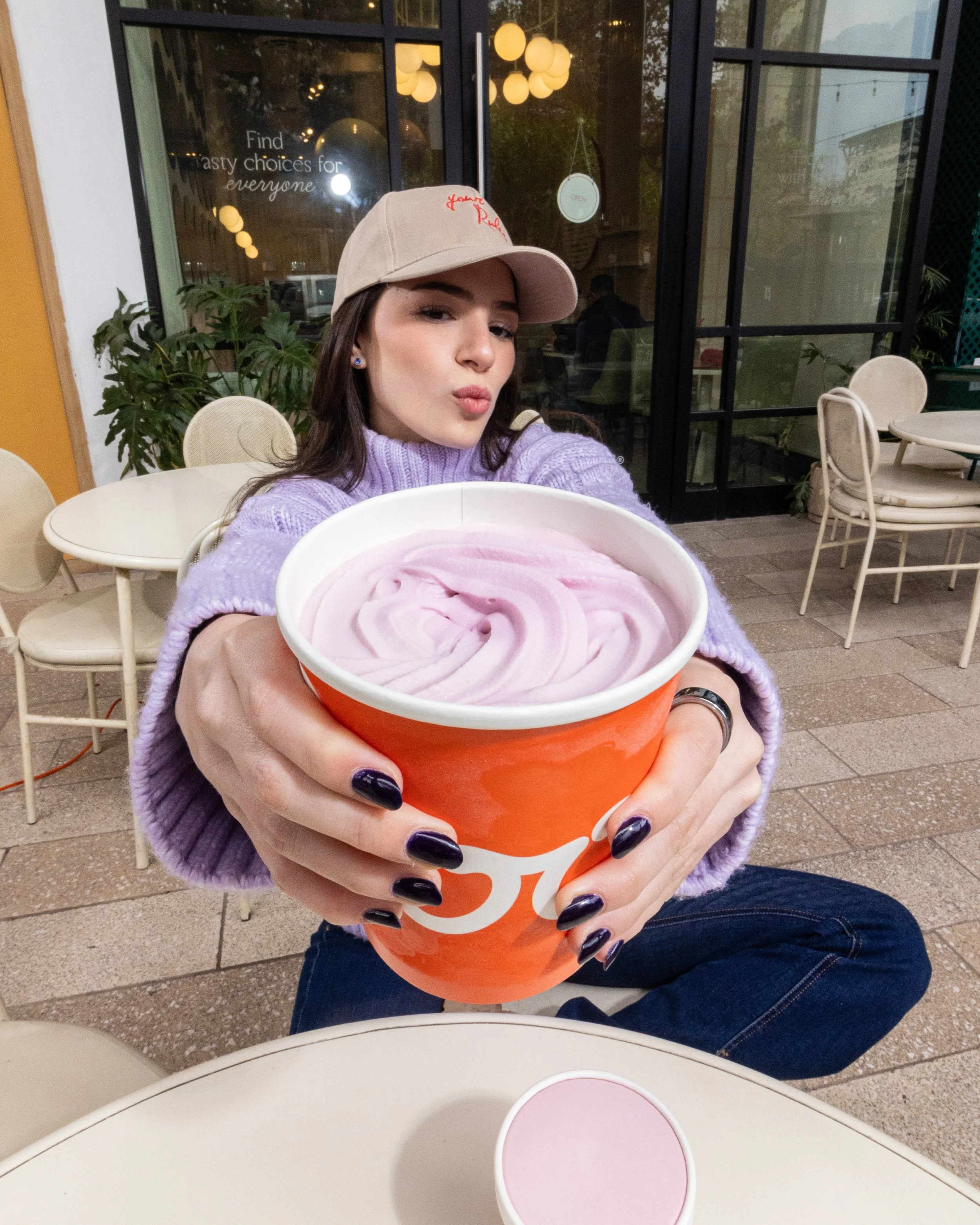 Bigger scoop, better mood 🍦

&iexcl;Ll&eacute;vatelo a casa! Pide tu litro en nuestras sucursales.