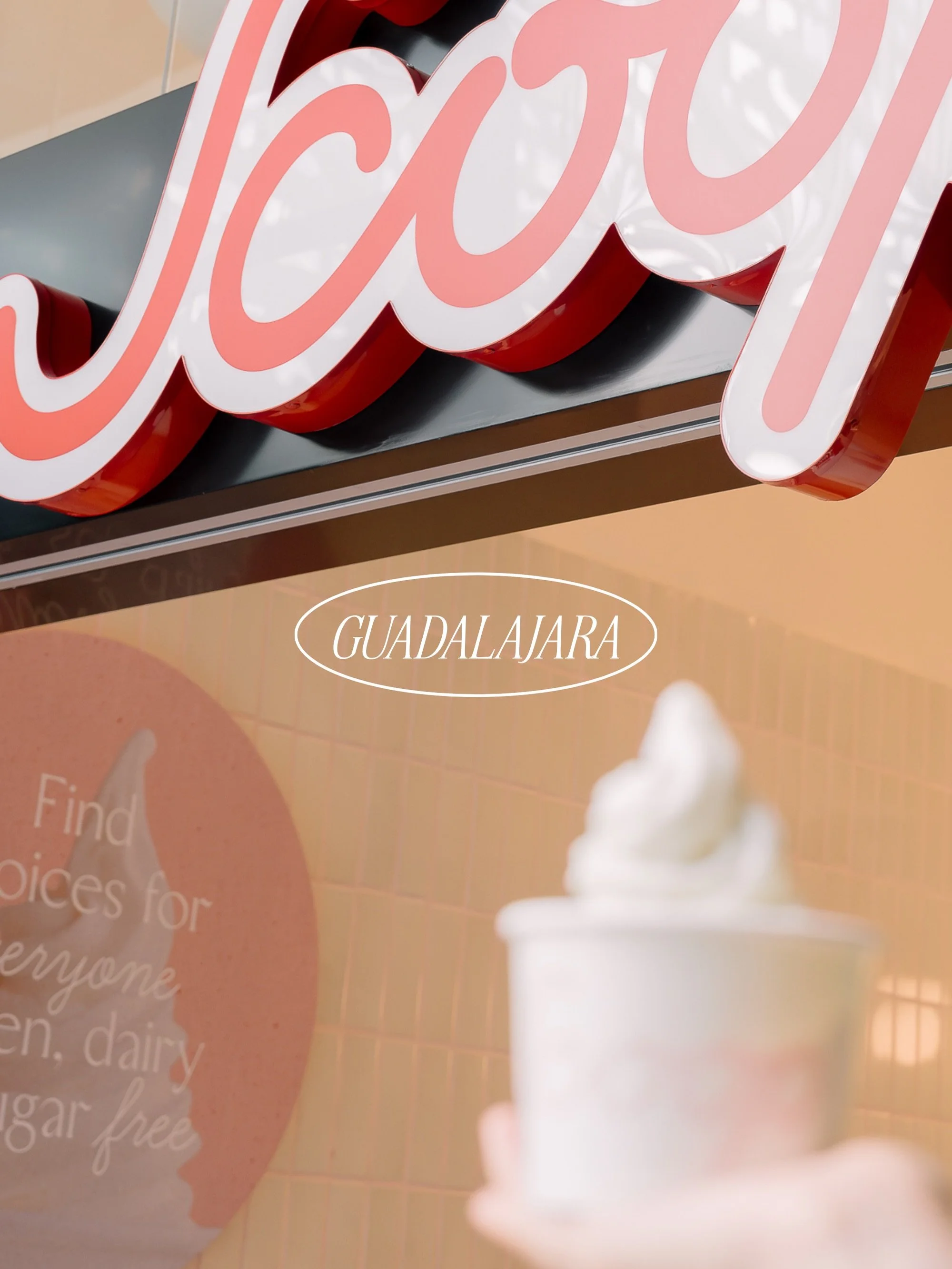 NOW SCOOPING: GUADALAJARA 🍦

Ya estamos oficialmente abiertos 🤍
📍 Atria Center, Av. Providencia 2521
🕚 Lunes a domingo 11 AM &mdash; 9 PM

Los esperamos ✨

#guadalajara #frozenyogurt #froyo #softserve #gdl