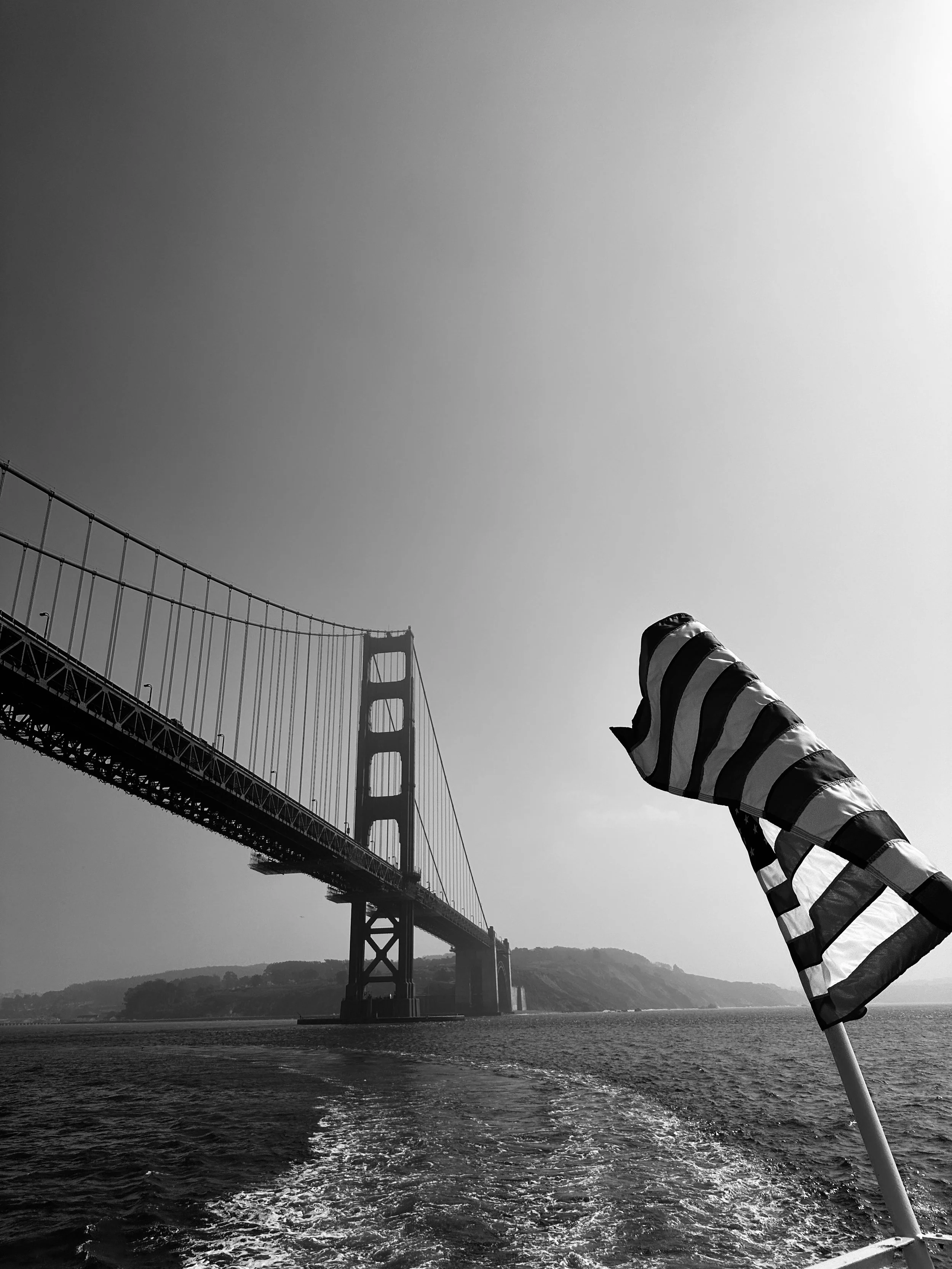 The Golden Gate Bridge stretches across the bay as one of the world’s most recognizable landmarks.
Its bold structure and soft fog create a constantly changing atmosphere.
More than a bridge, it stands as a symbol of San Francisco’s spirit and scale.