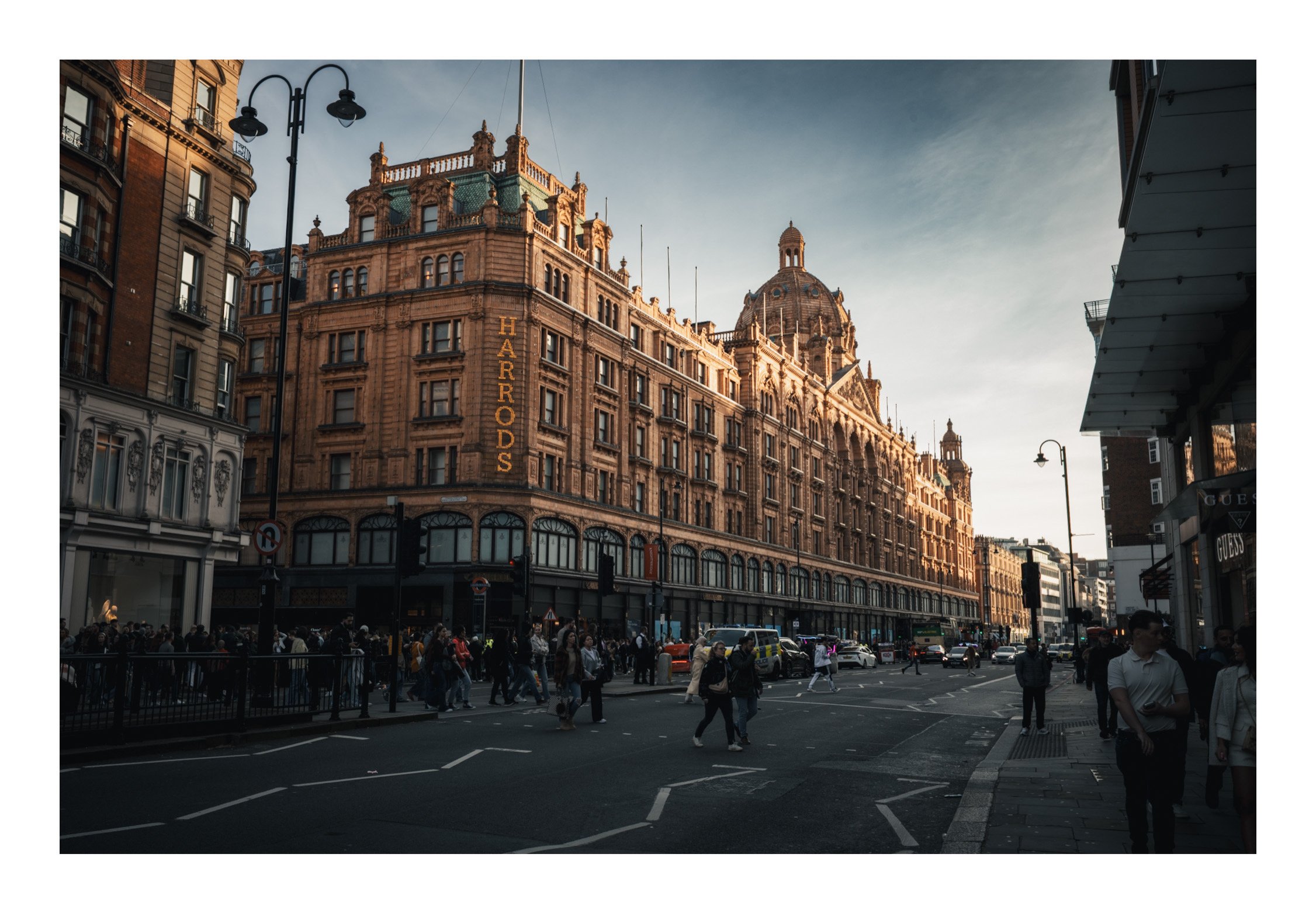 A glimpse of timeless luxury at Harrods—where elegance, heritage, and refined detail come together in the heart of London.
