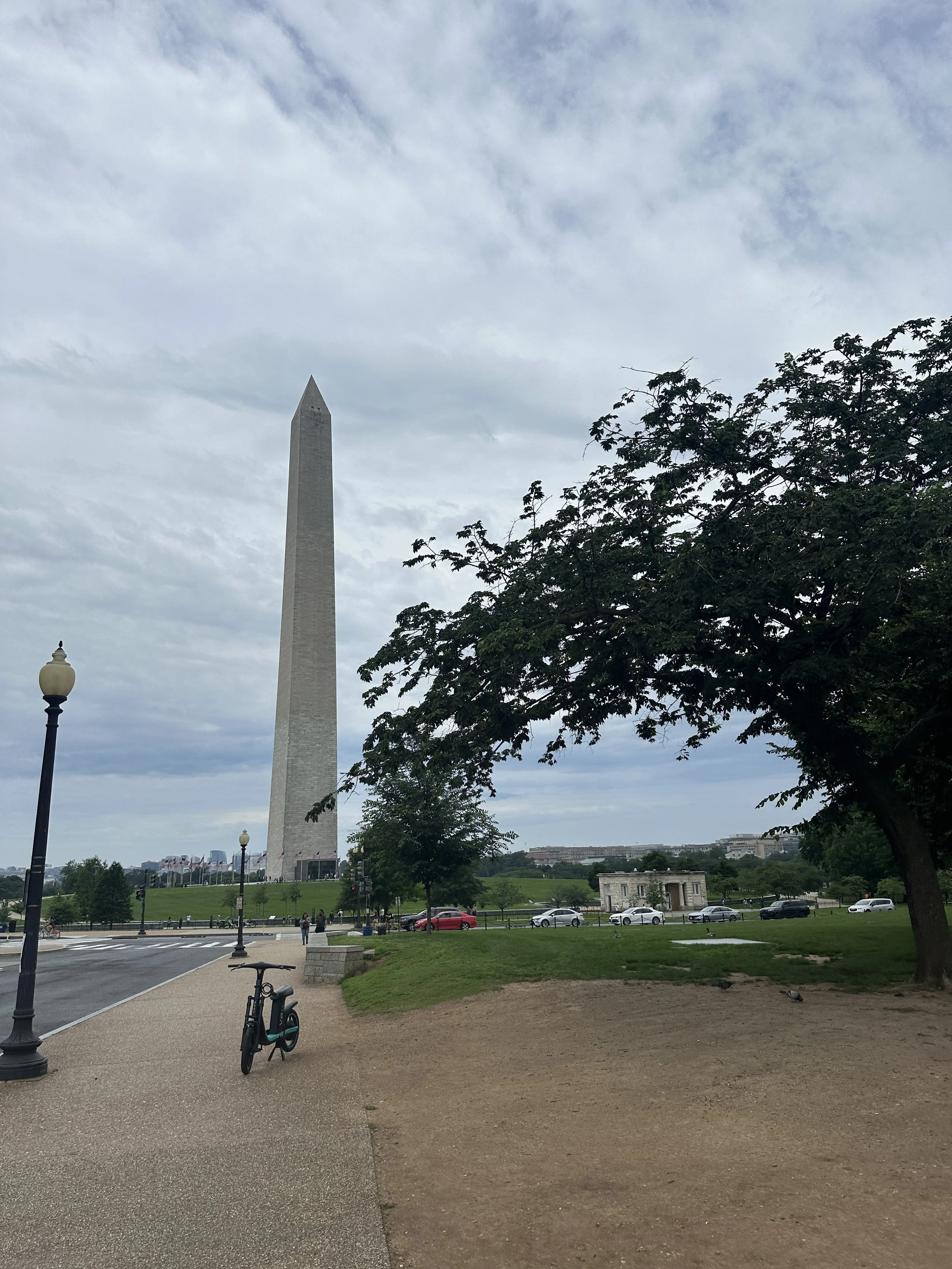 The Washington Monument rises above the National Mall as a symbol of unity and leadership.
Its clean, minimalist form gives the city a sense of balance and calm.
From every angle, it stands timeless and powerful.