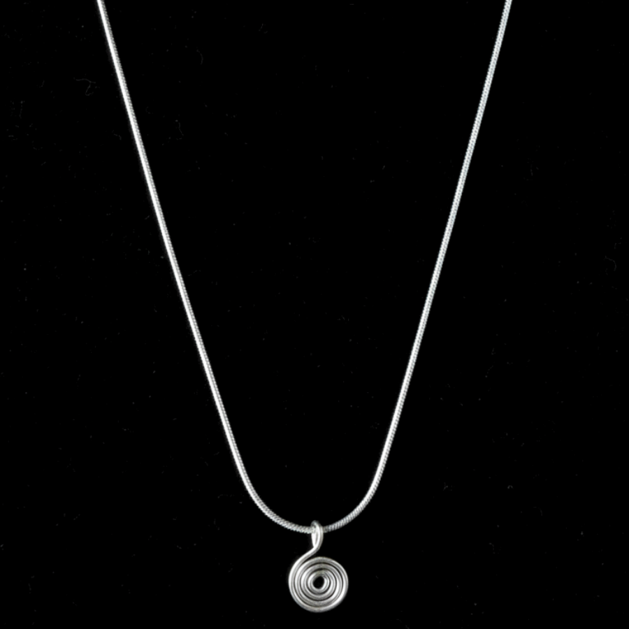 YEMA Silver Spiral Necklace