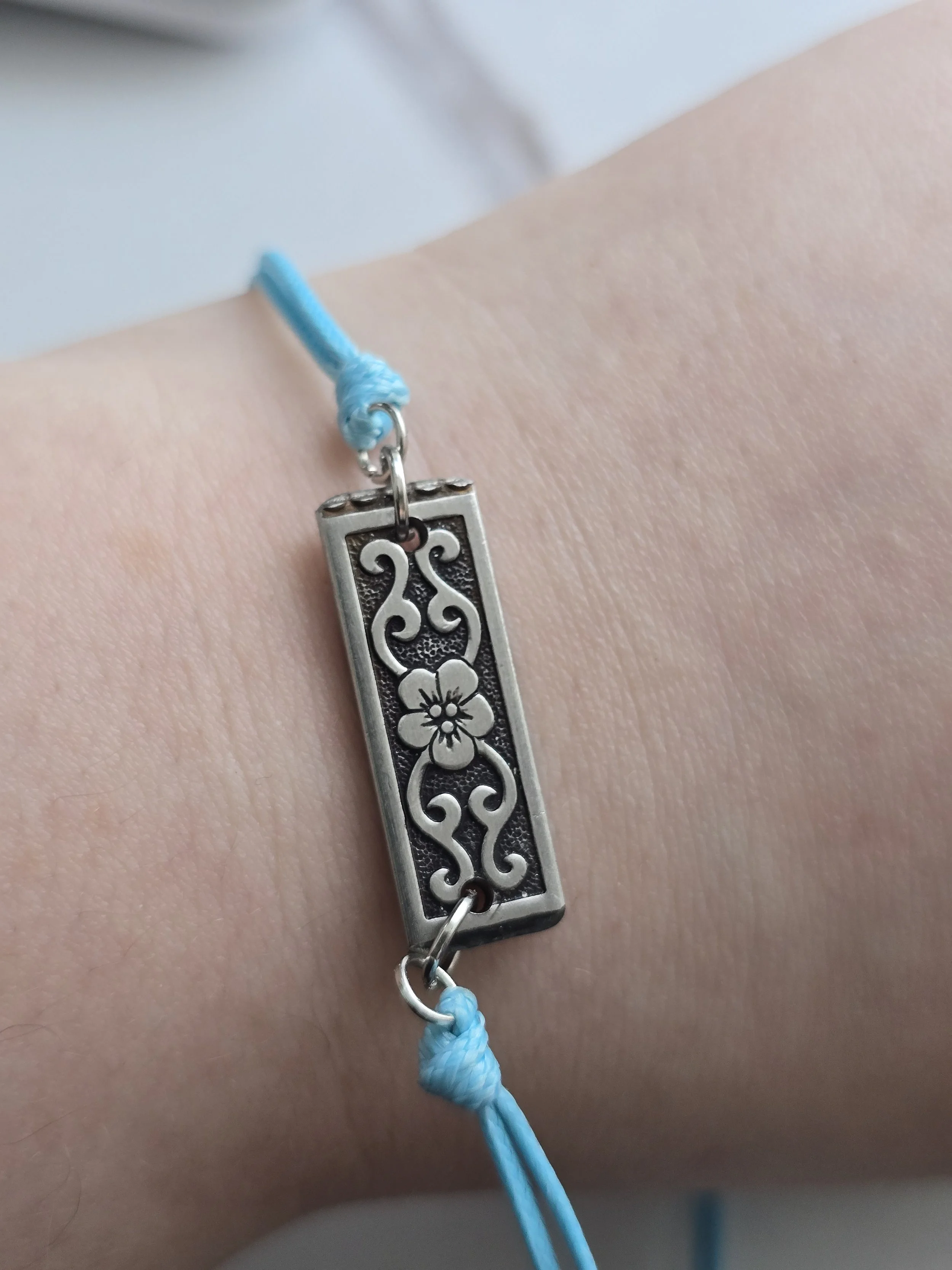 Floral silverware bracelet
