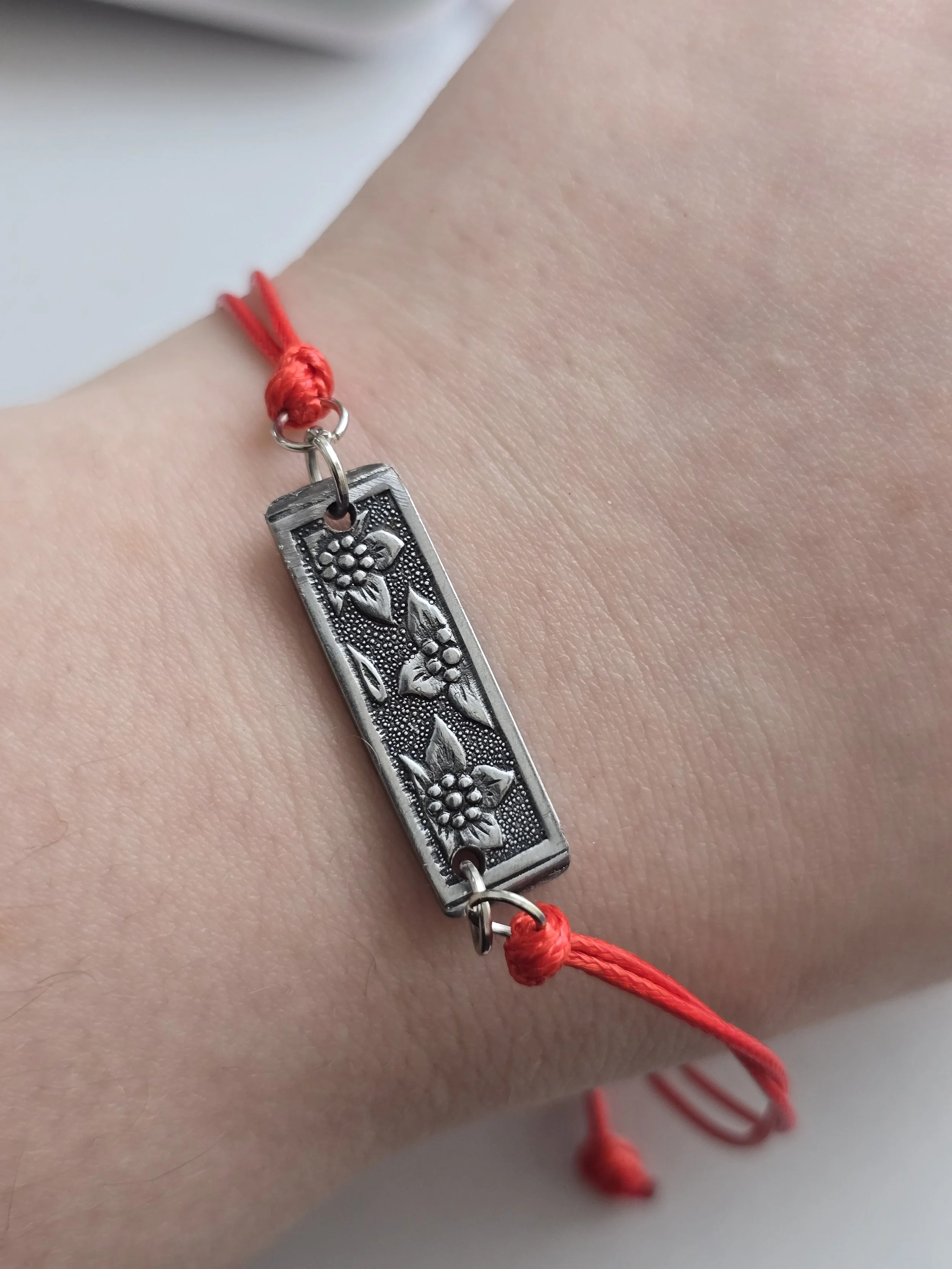 Floral silverware bracelet