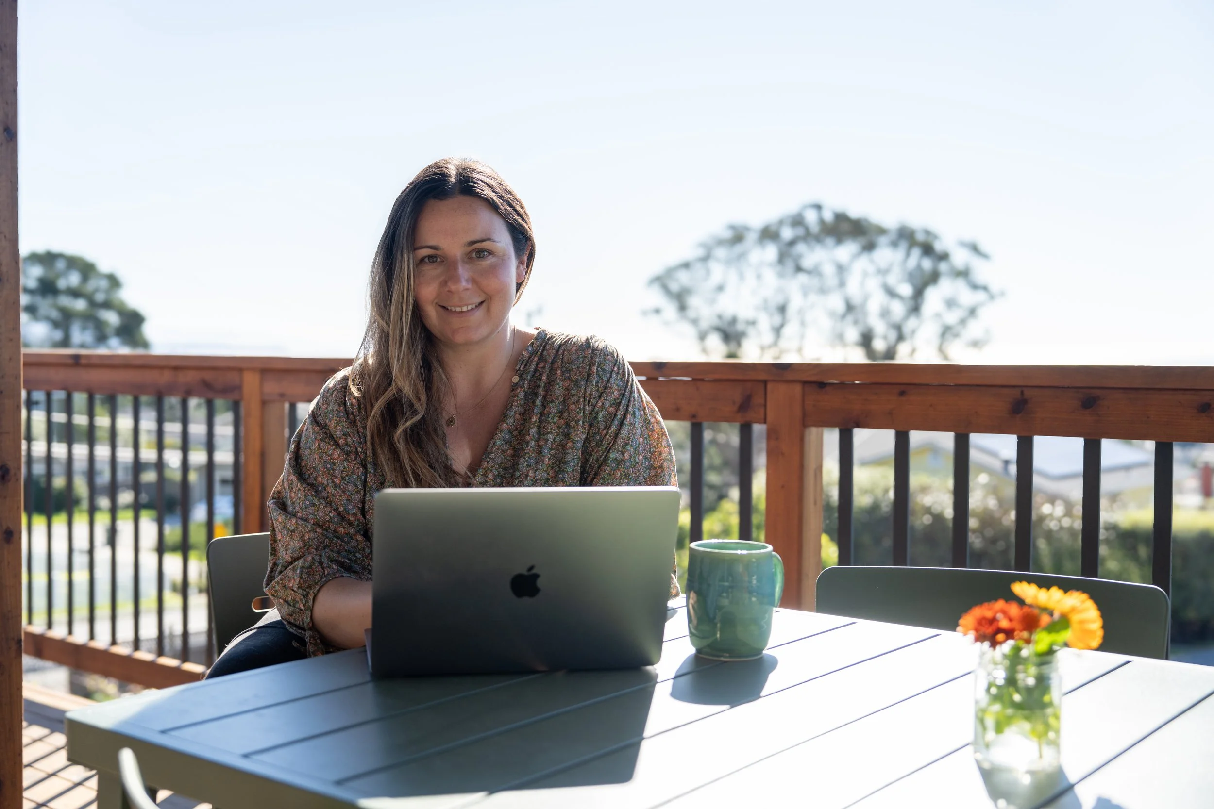 Laura Miller consulting with early-stage founders on customer success strategy