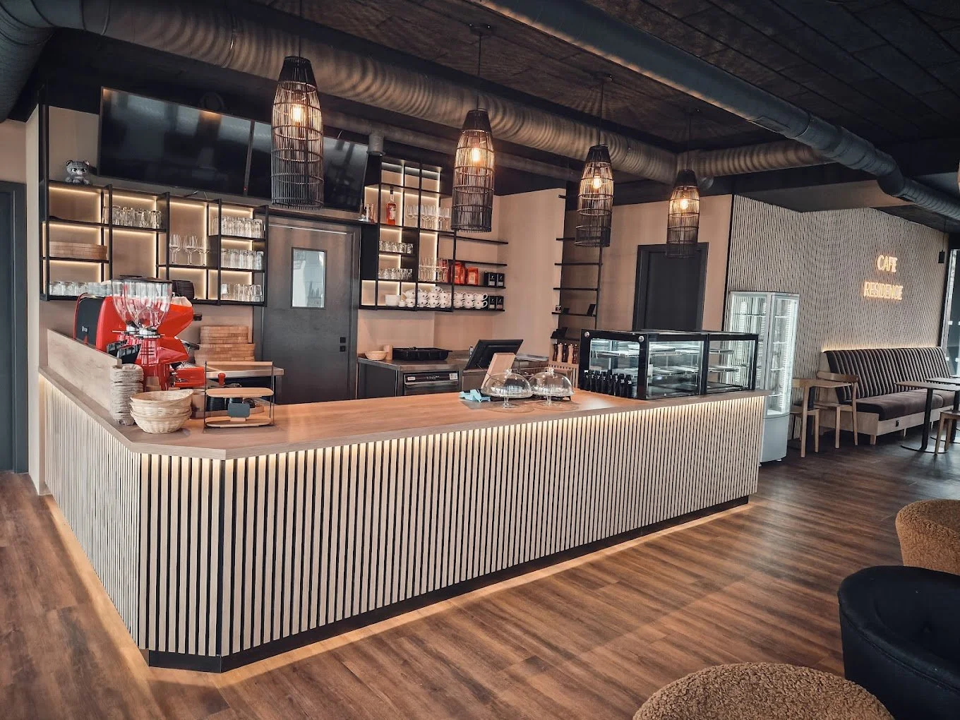 Cafe Residence_©Cafe Residence_03.jpg
