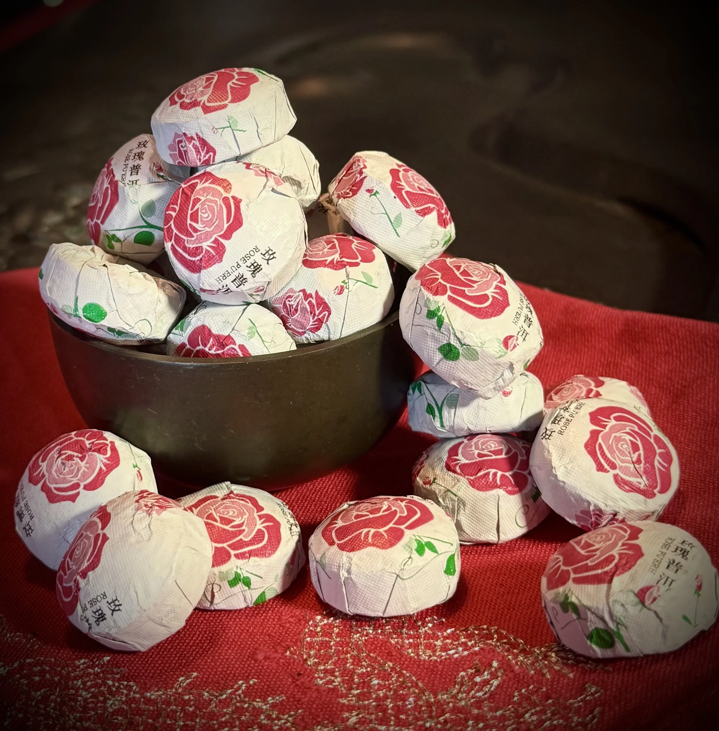 Pu-Erh with Roses Mini Tuocha Tea