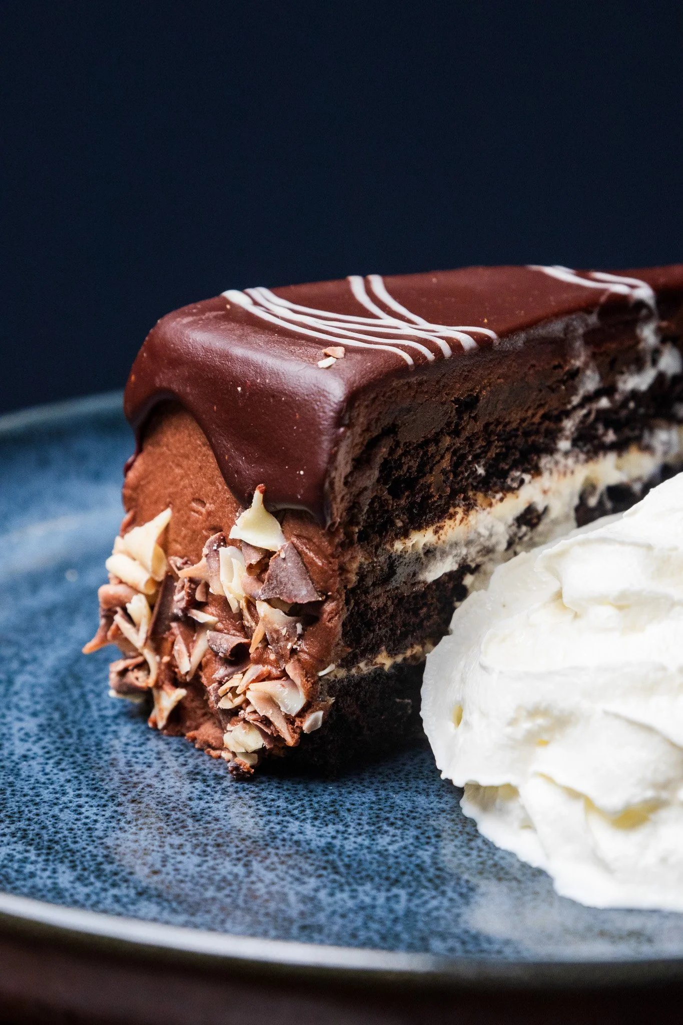 Black velver cake PZ9A3554 2.jpg