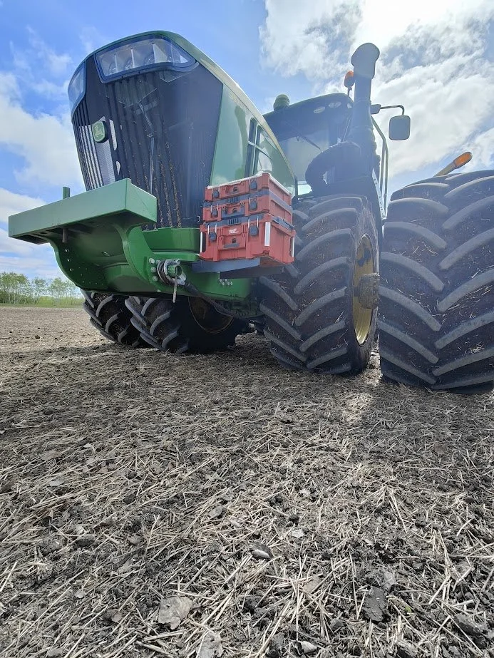 2015 +  John Deere 9R 9RX Milwaukee Packout Toolbox Mount