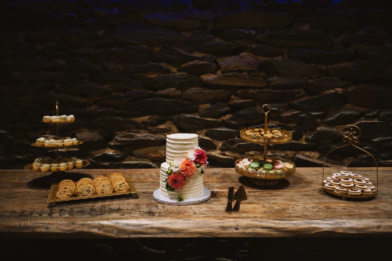 KP0686-Amanda_Mitch_Kalero_Wedding-KEN PAK.jpg