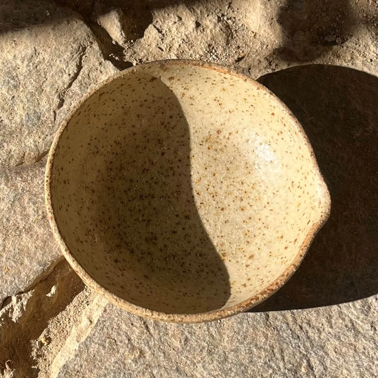 Darc solis spout bow 2.jpeg