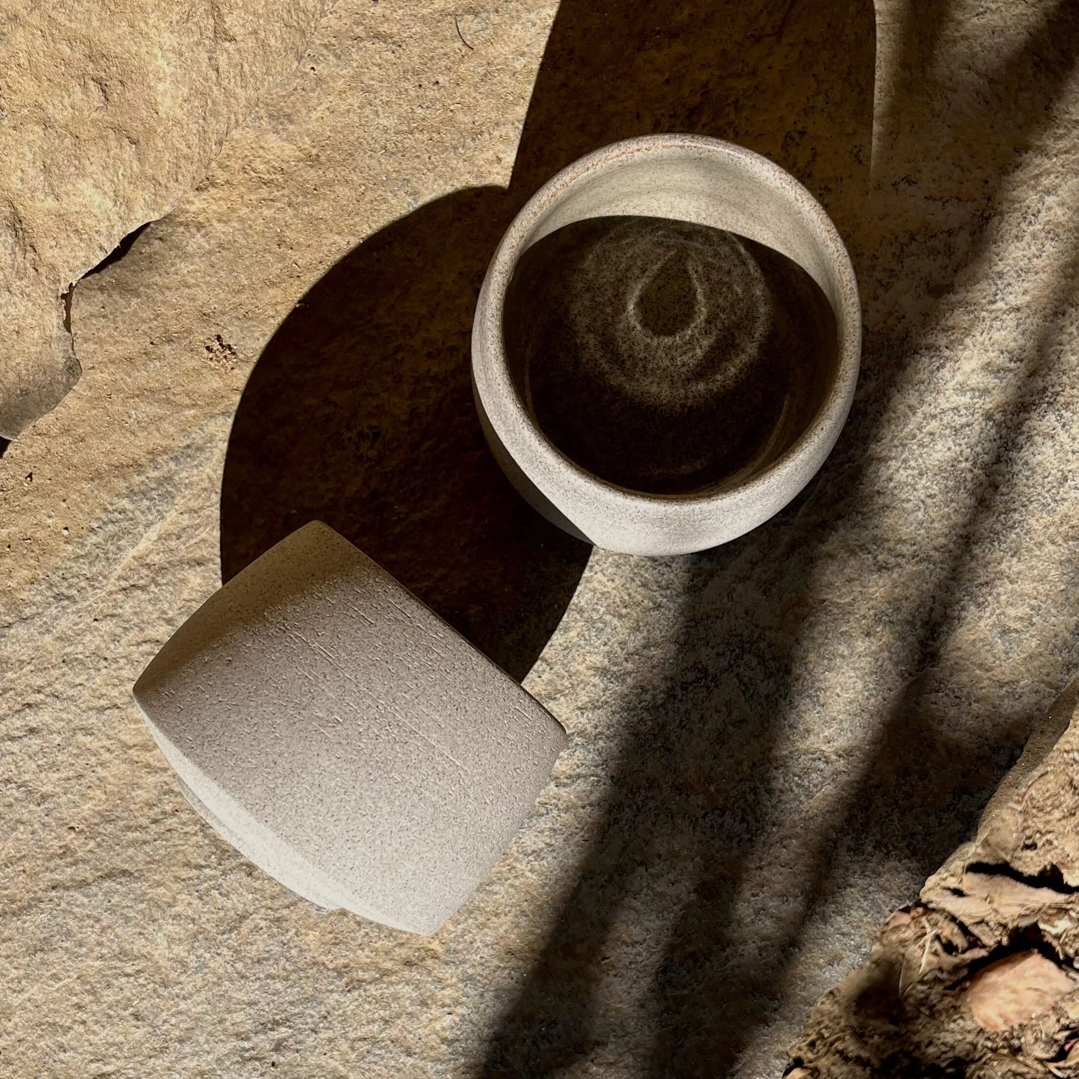 Balance cup in Granite