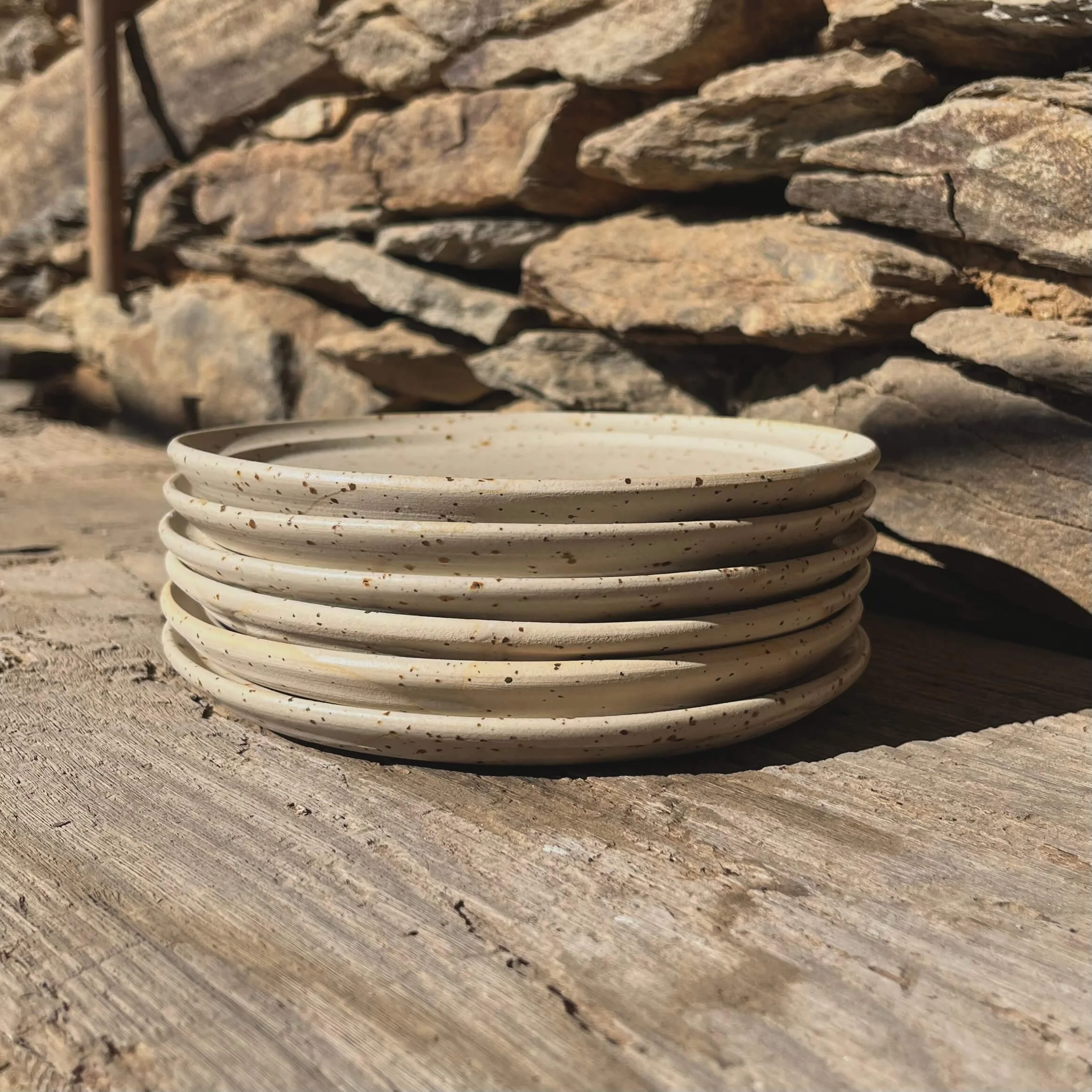 Darc ripple plate ivory.jpeg