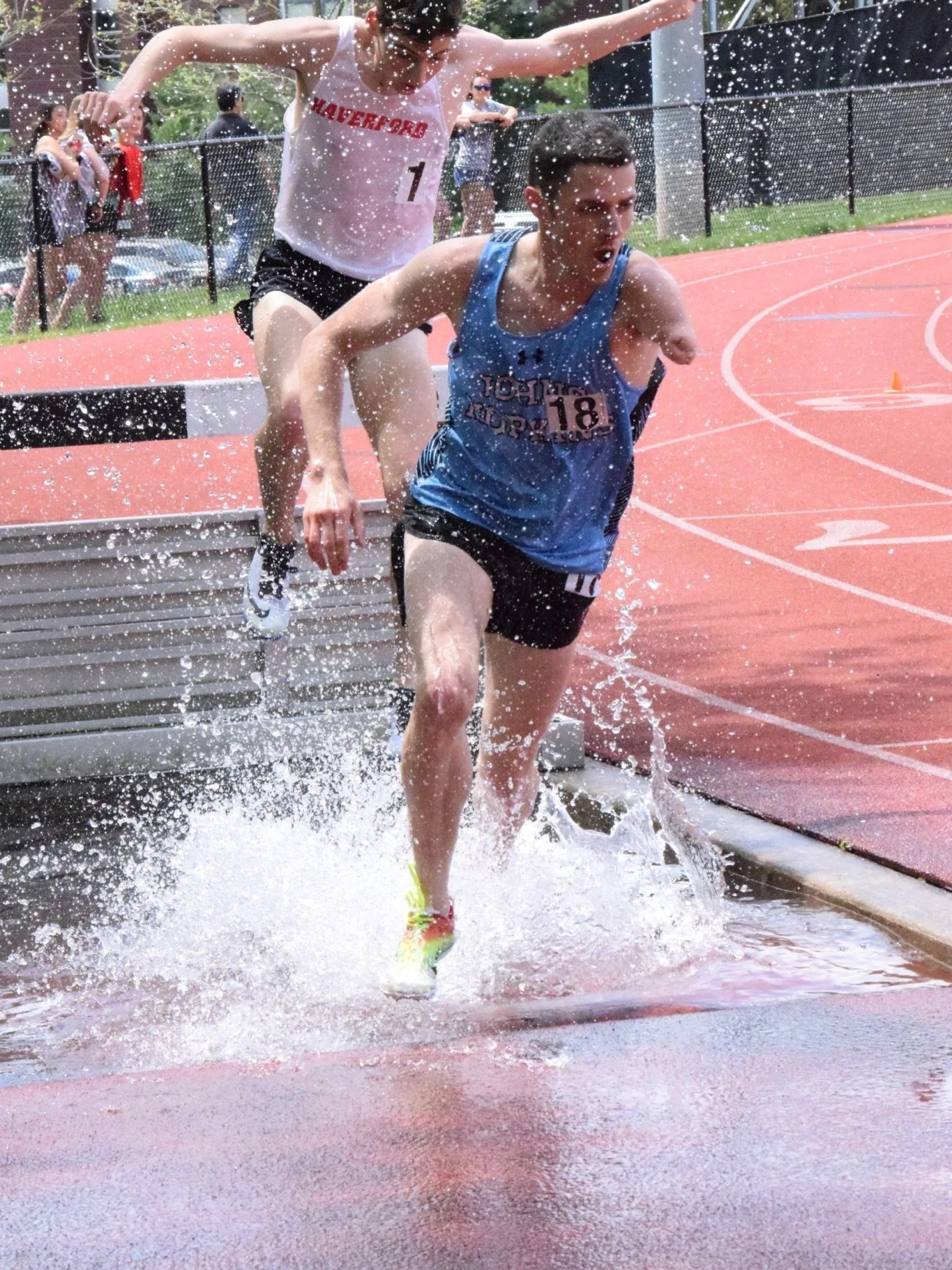 WELCOME TO THE CREW, @marshallmallo (@onearmruns)!! 

Marshall has been running his whole life, training and competing through college at John&rsquo;s Hopkins University where he ran both track and XC. After letting running take more of a recreationa