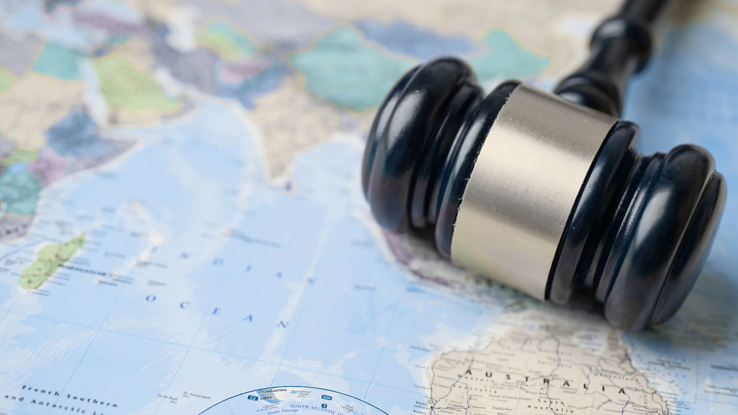 Psychological Harm &amp; AI in the Courtroom : Lawsuits, Regulation, and Risk 