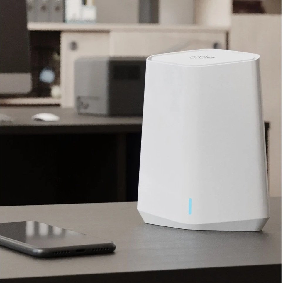 netgear+orbi+on+counter.jpg