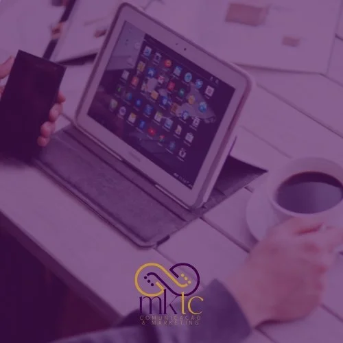 SOCIAL MEDIA & DIVULGAÇÃO