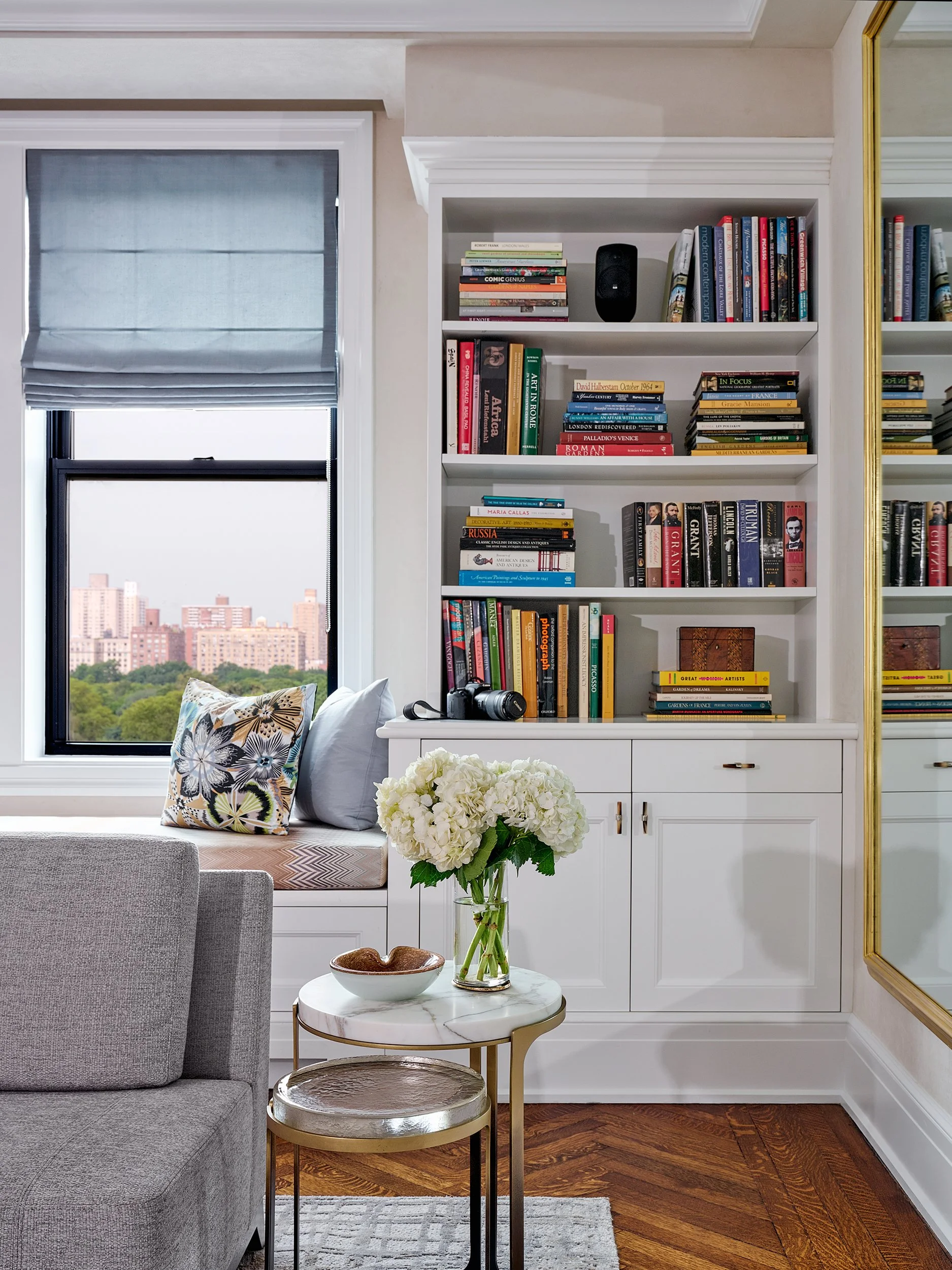 web__Michele-Bitter_1150_5th-Ave-12H_New-York_NY_Living-Room__0_03-008.jpg