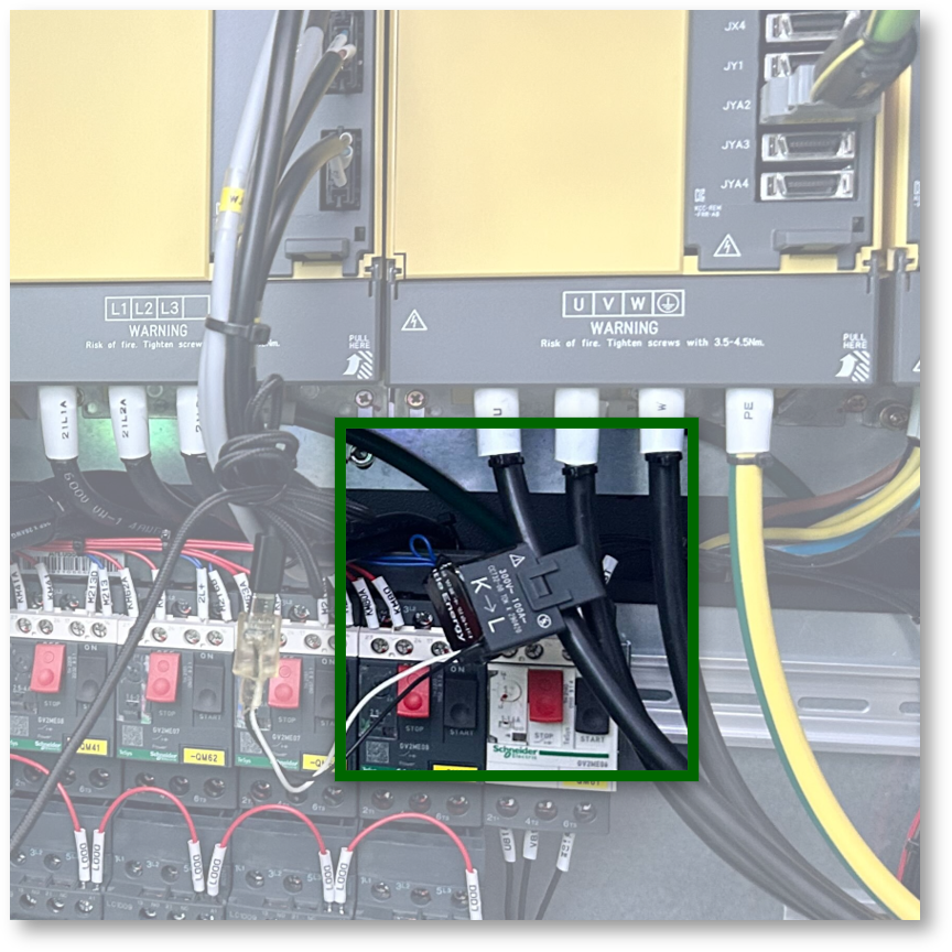 100 A 센서 현장 설치 예시
