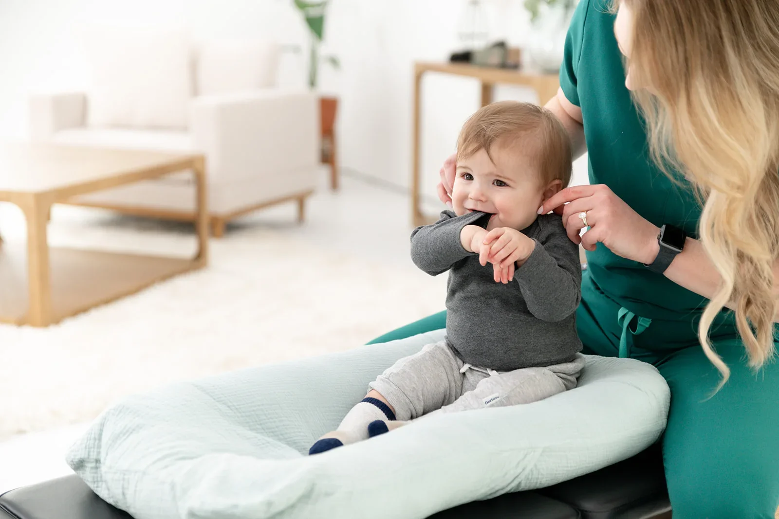 Detailed Guide to How Chiropractic Care Supports Baby’s Development