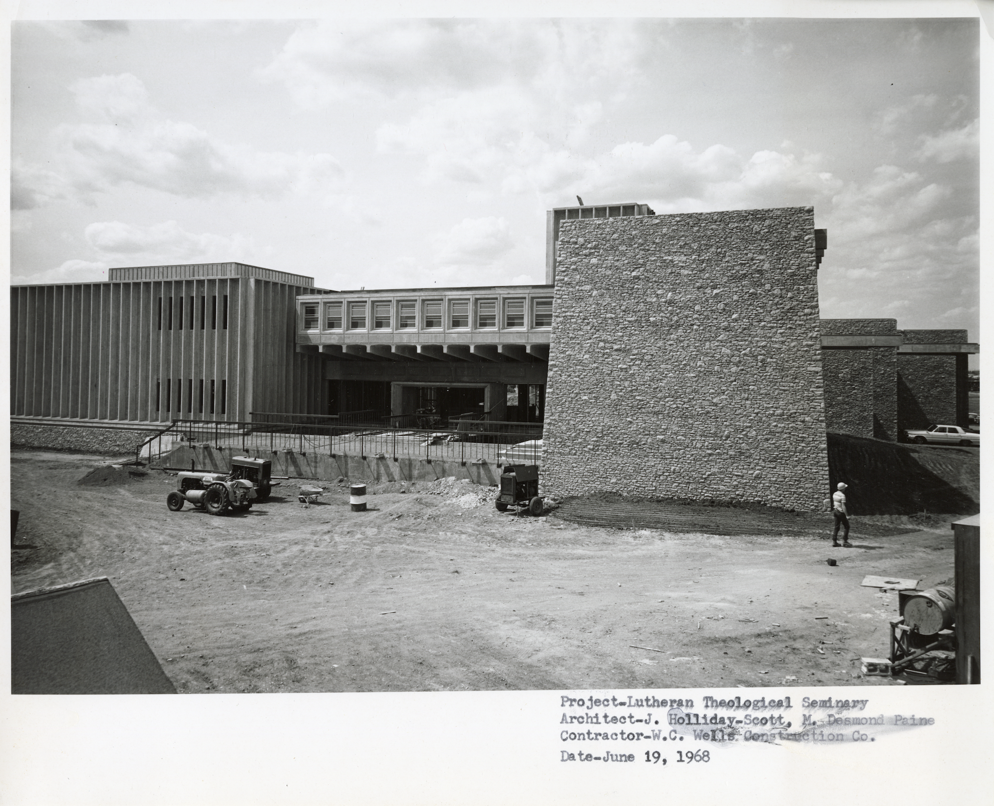 An image of the Lutheran Seminary under construction.