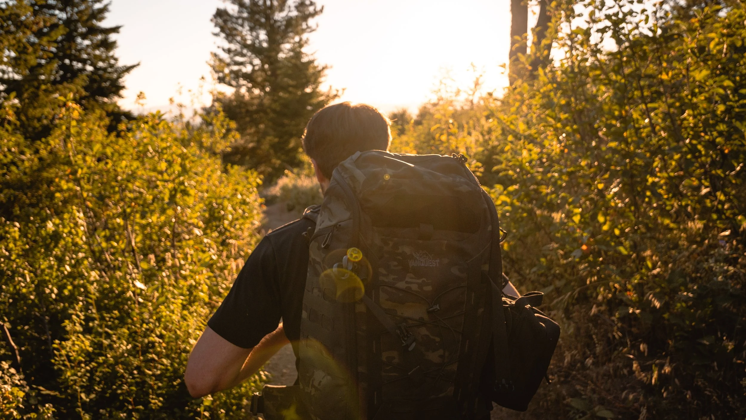 a6600 Tamron 11-20 Sam & I sunset.jpg