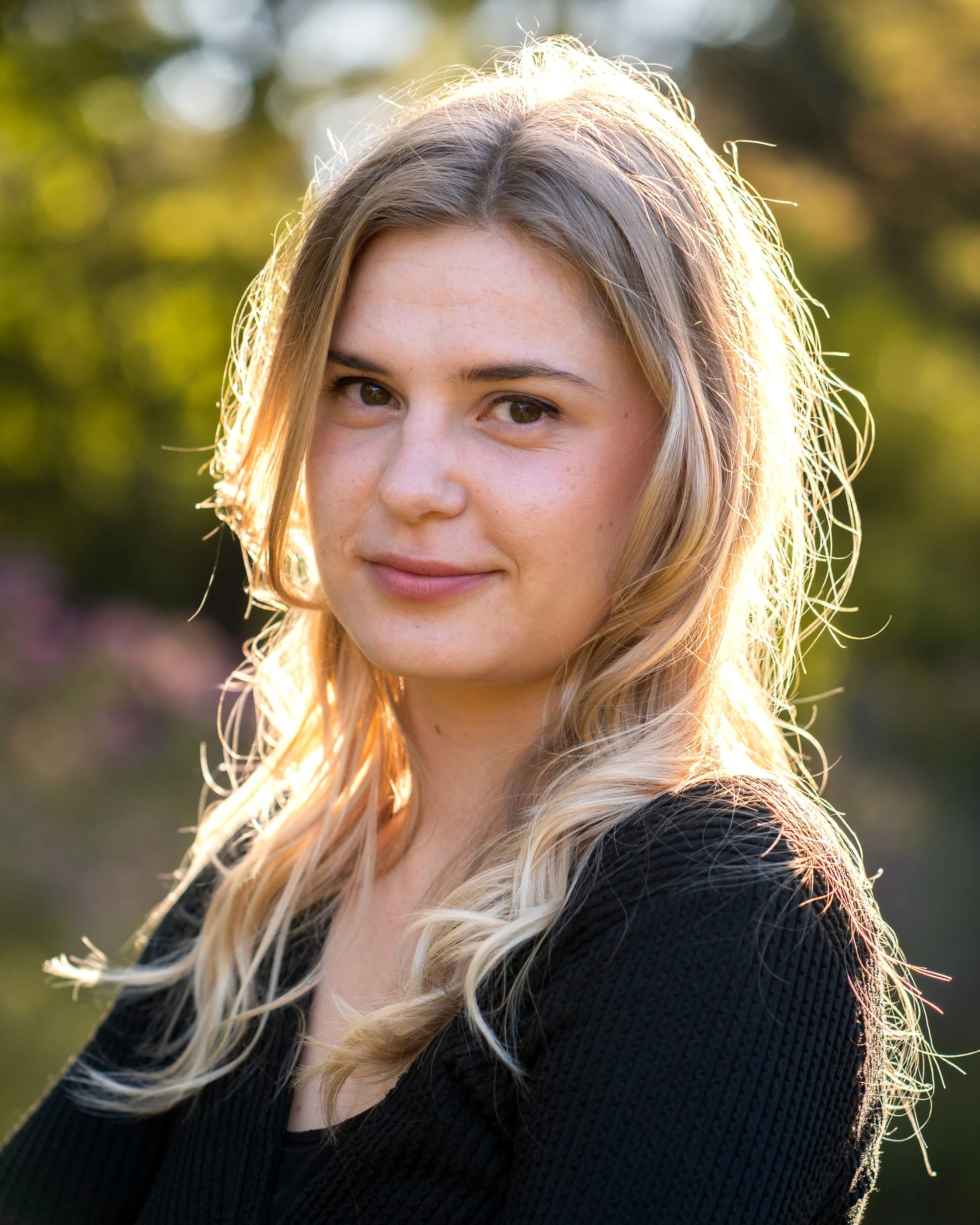 Nastia A7IV Zeiss 85mm.jpg