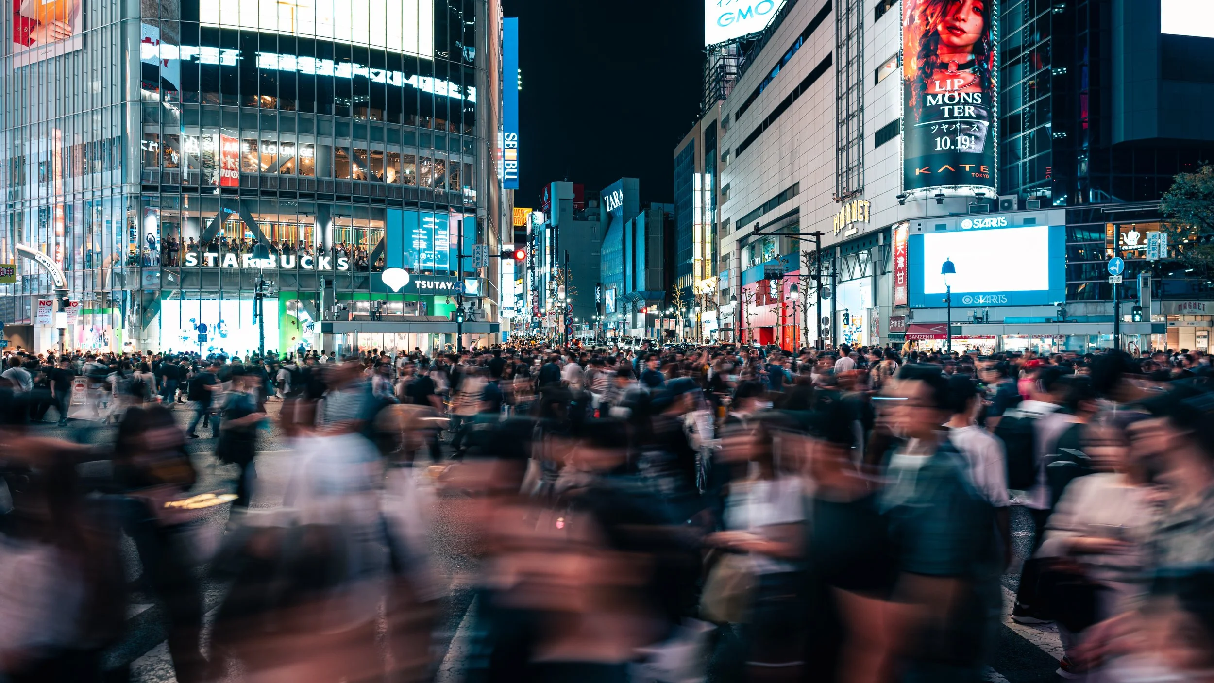 Sony A7IV Night Japan.jpg