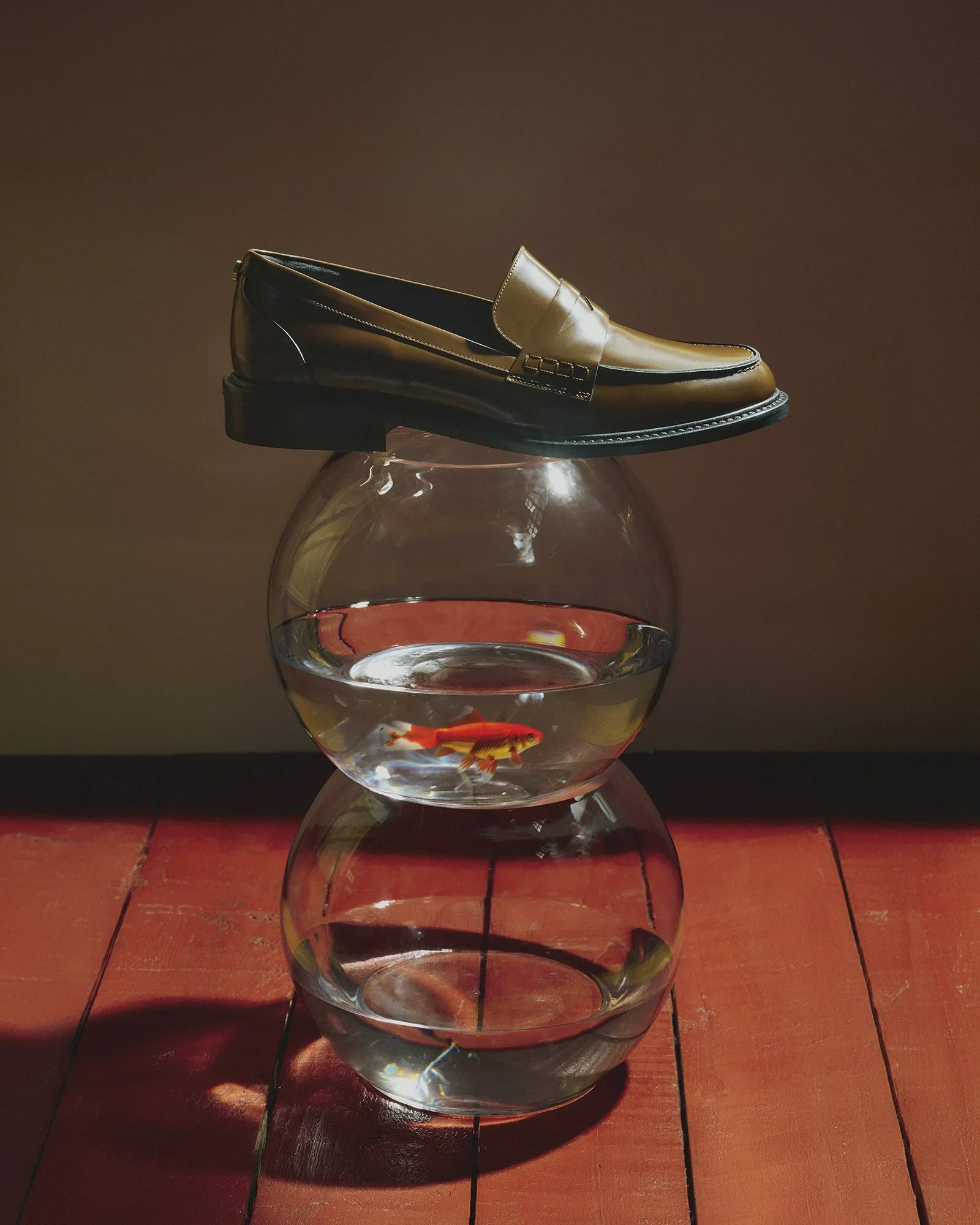 Russel & Bromley