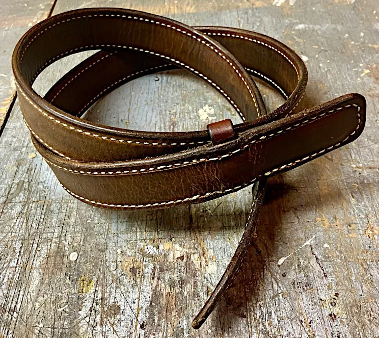 Buckle-less Belt
