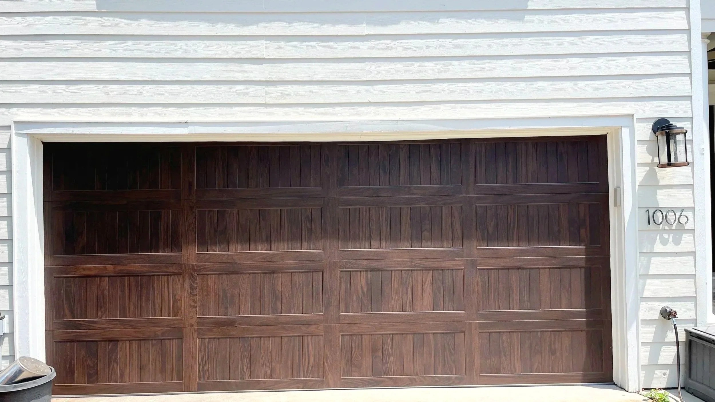 special- order-wood-look-garage-door-houston-tx