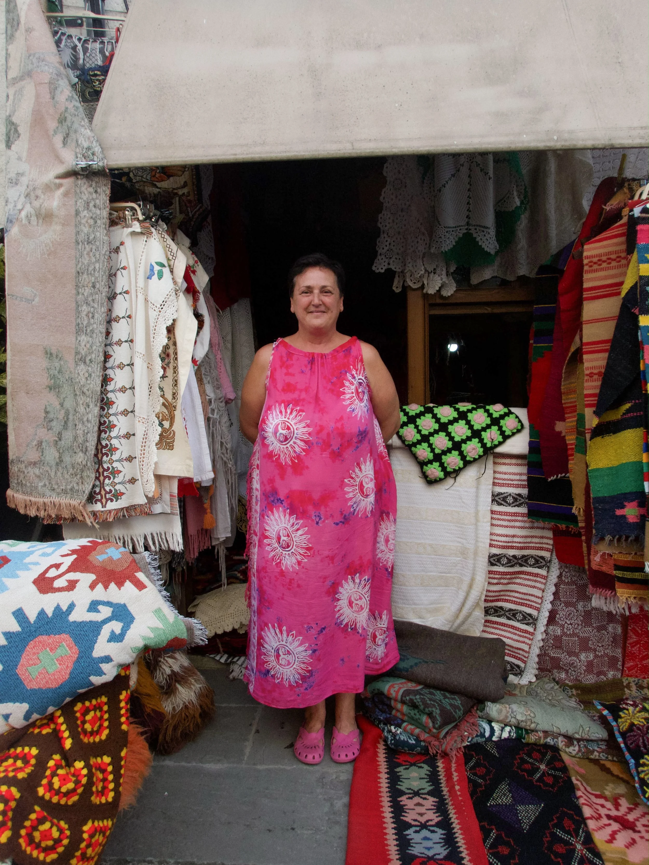 women of Gjirokastër: albania