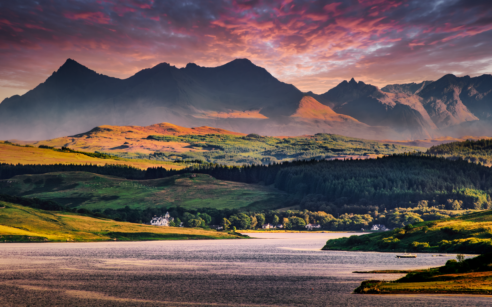 DSCF7809-Enhanced-NR-Edit-Edit-LumSky2_2048x1280_U_70_Long Edge.png