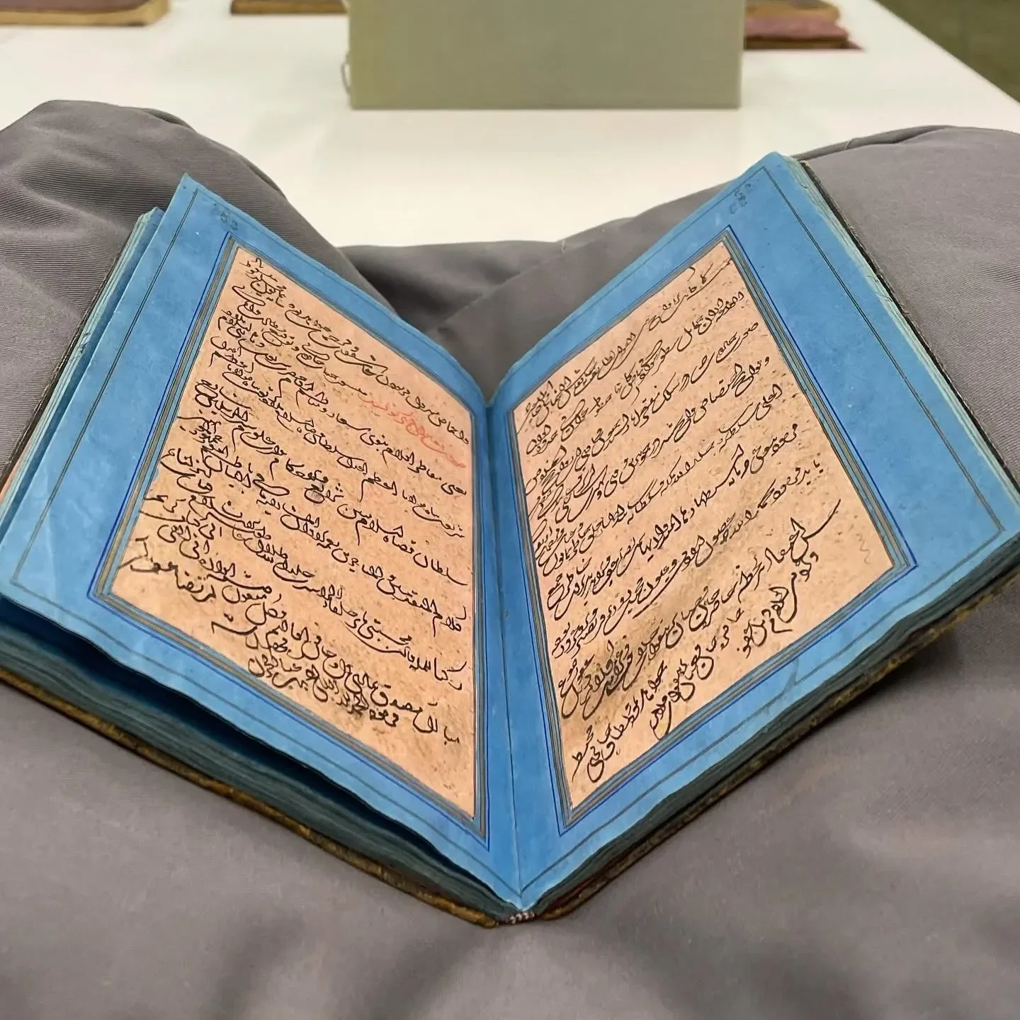 THE ROLE OF DIVANI SCRIPT IN THE FORMATION OF OTTOMAN BUREAUCRATIC AUTHORITY</span>