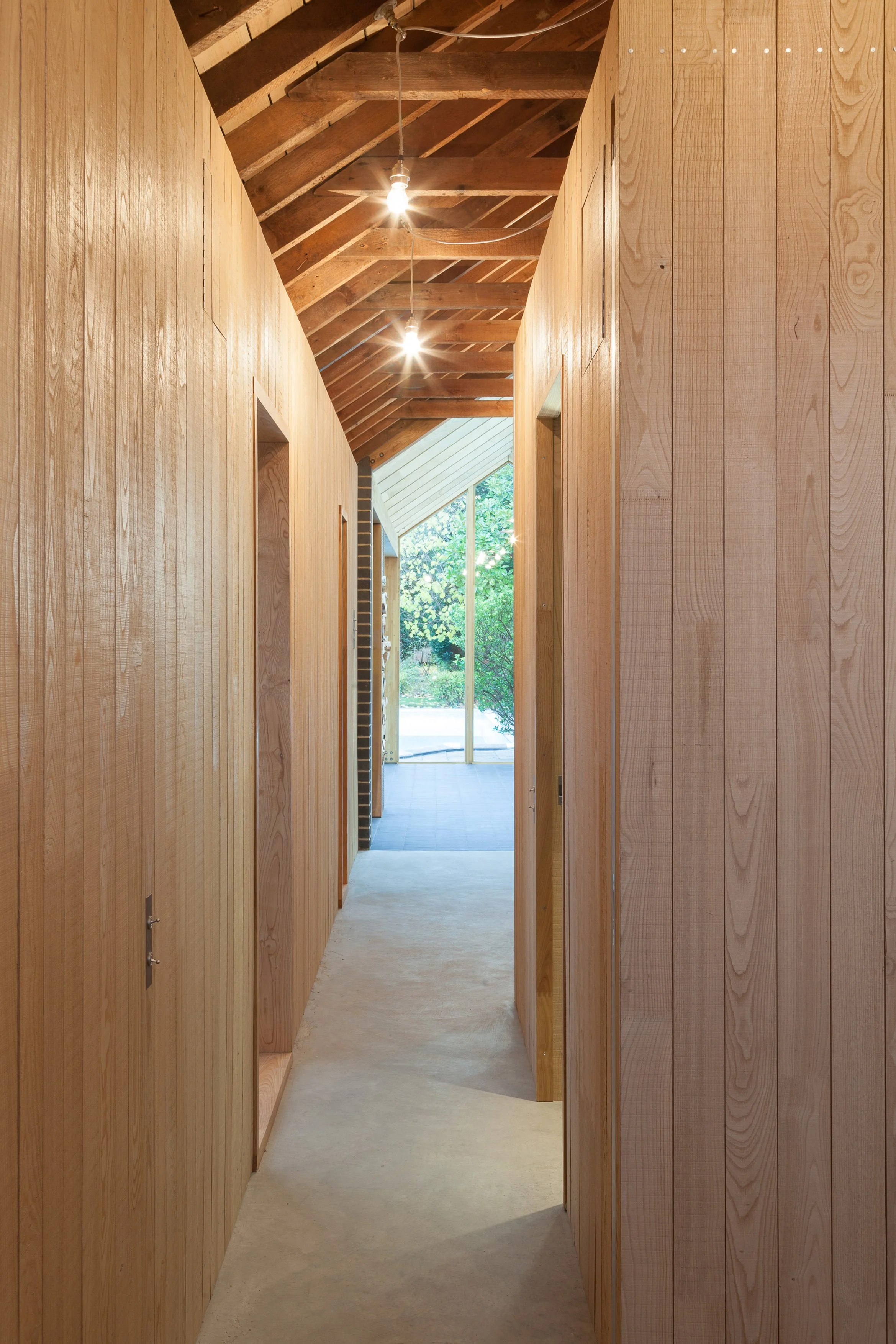 Studio 05 - Interior - Corridor.jpg