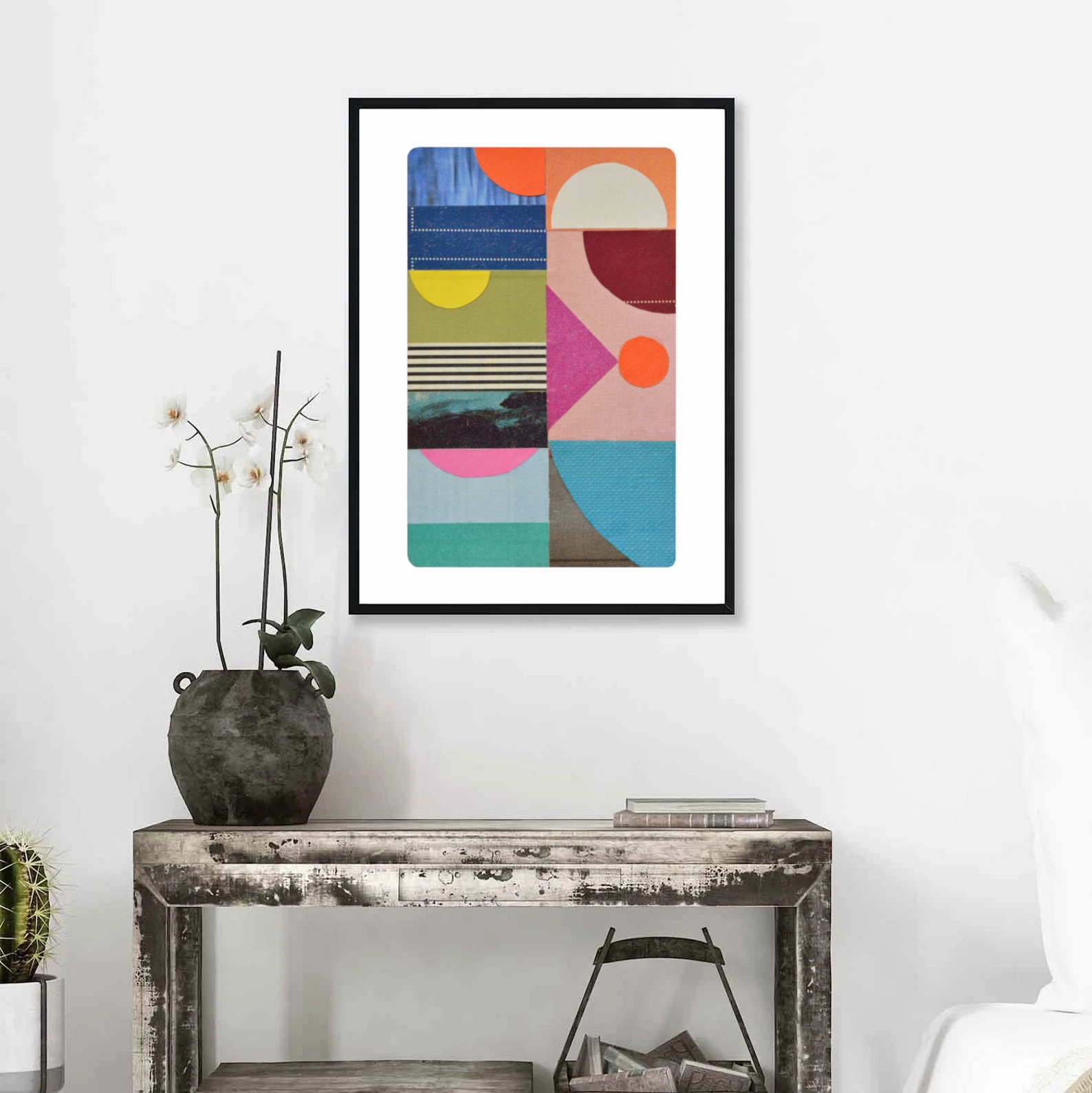 !00 DP 92 A4 frmd room.png